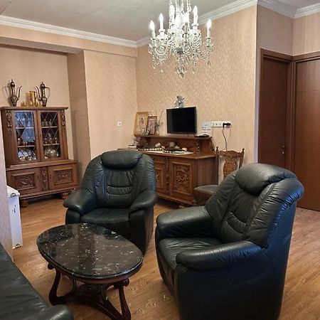 Sun Apartment Тбілісі Екстер'єр фото