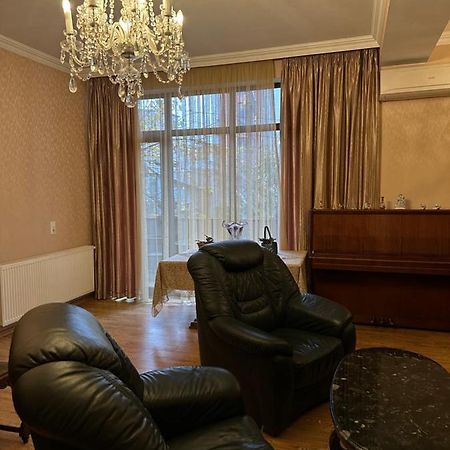 Sun Apartment Тбілісі Екстер'єр фото